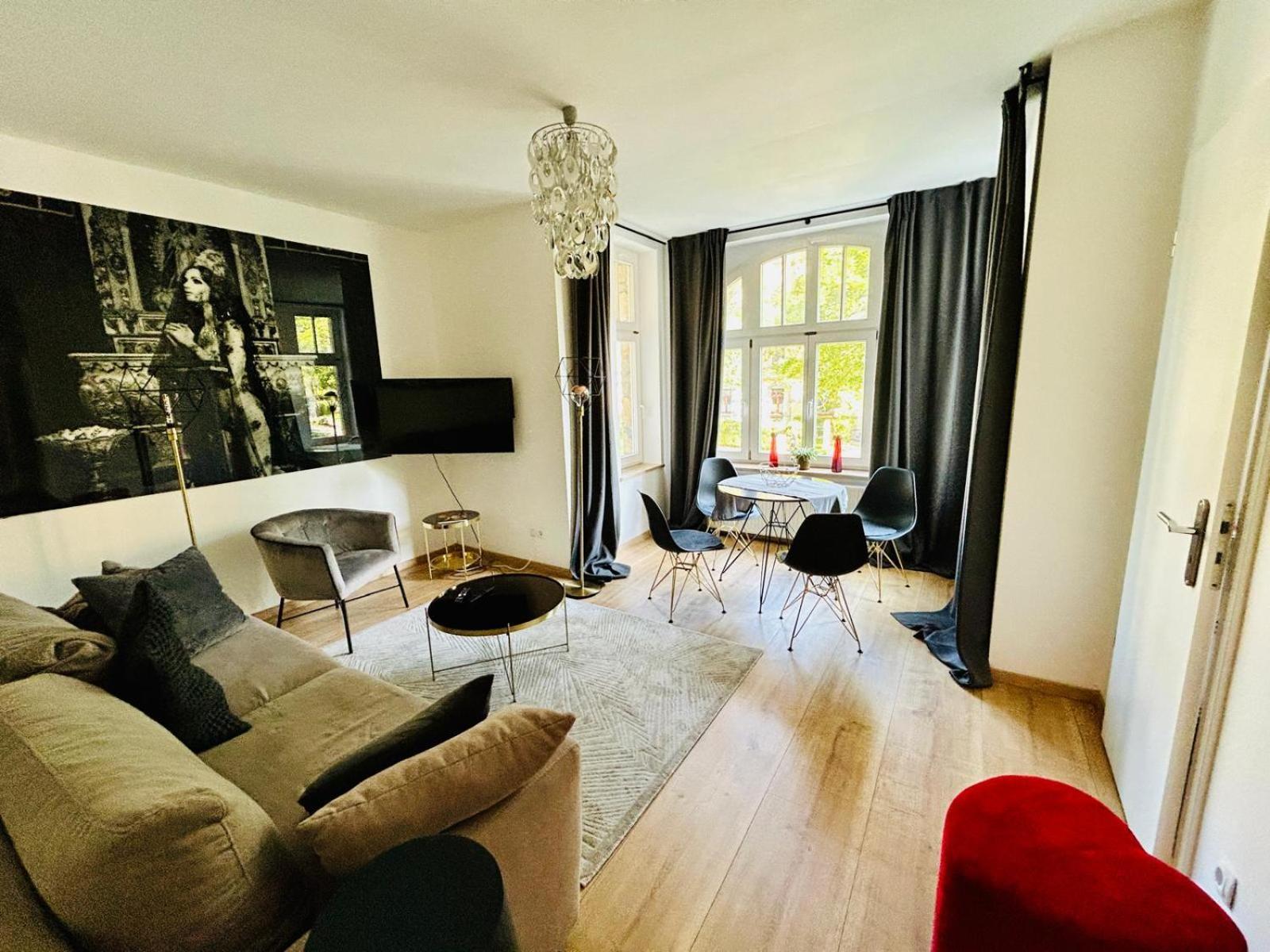 Stylisches In Bester Lage!